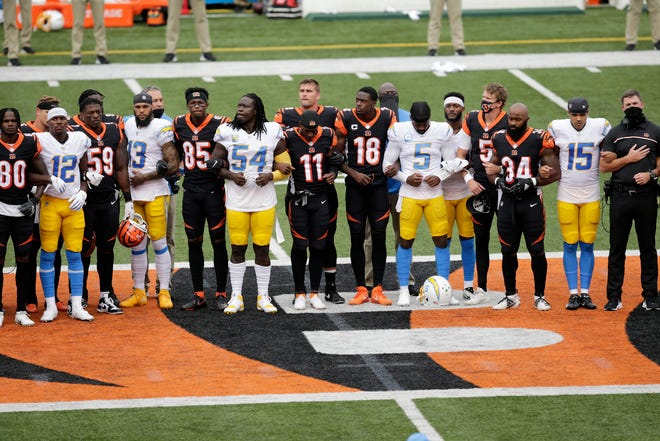 Opinion: Truth is, NFL thriving while players take action on social injustice